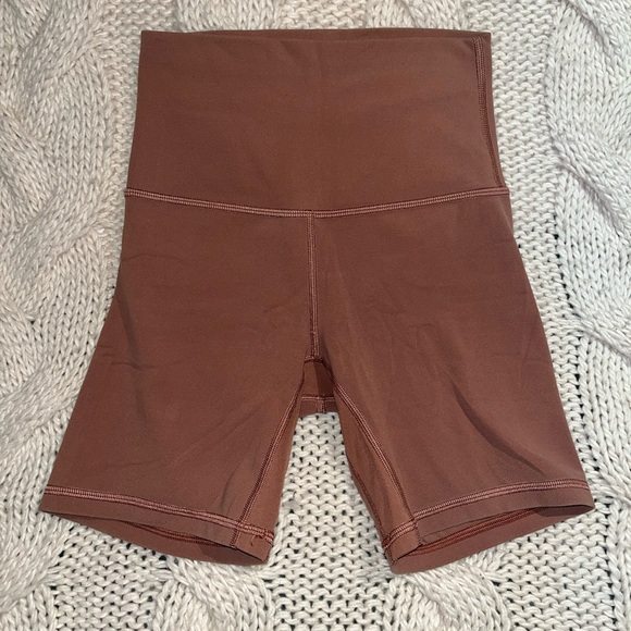 Lululemon align shorts 2 - Picture 2 of 3